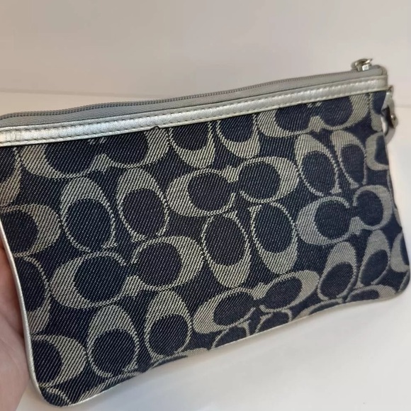 Coach Signature Denim Large Wrislet, Blue Navy/Grey EUC - Picture 3 of 4